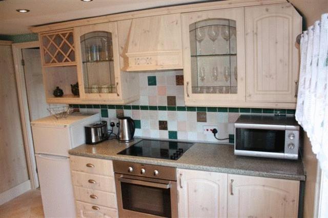 Robertsbridge Retreat At Cornhill Self Catering Apartments Oda fotoğraf